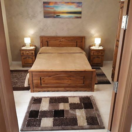 Grazzja Traditional Apartment Żabbar Kültér fotó