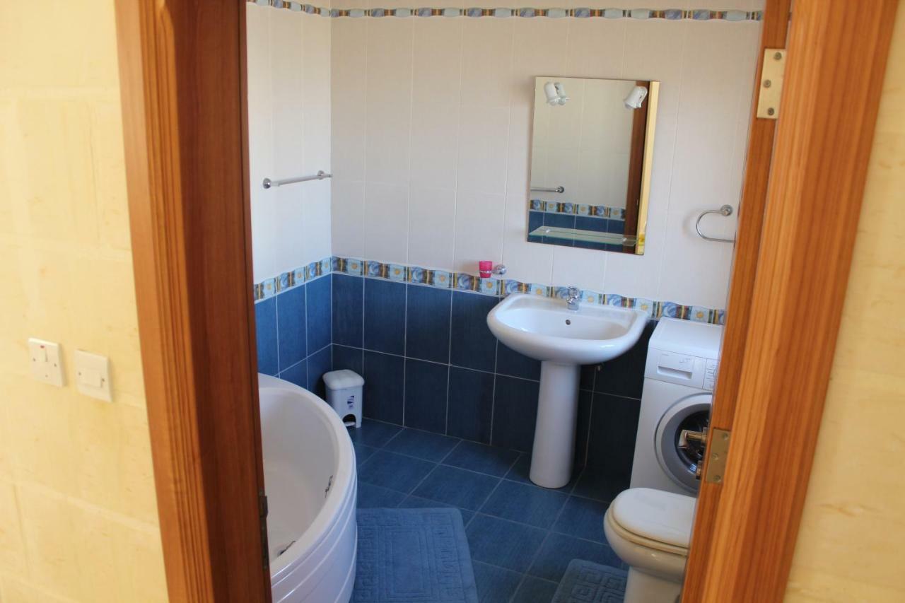 Grazzja Traditional Apartment Żabbar Kültér fotó
